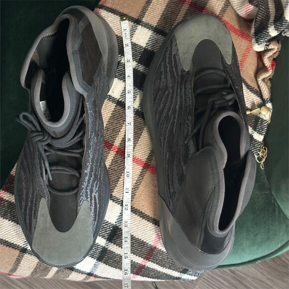 ADIDAS YEEZY Quantum Onyx Black SIZE 19 Sneakers Gorpcore Kidcore Basketball - Picture 10 of 16